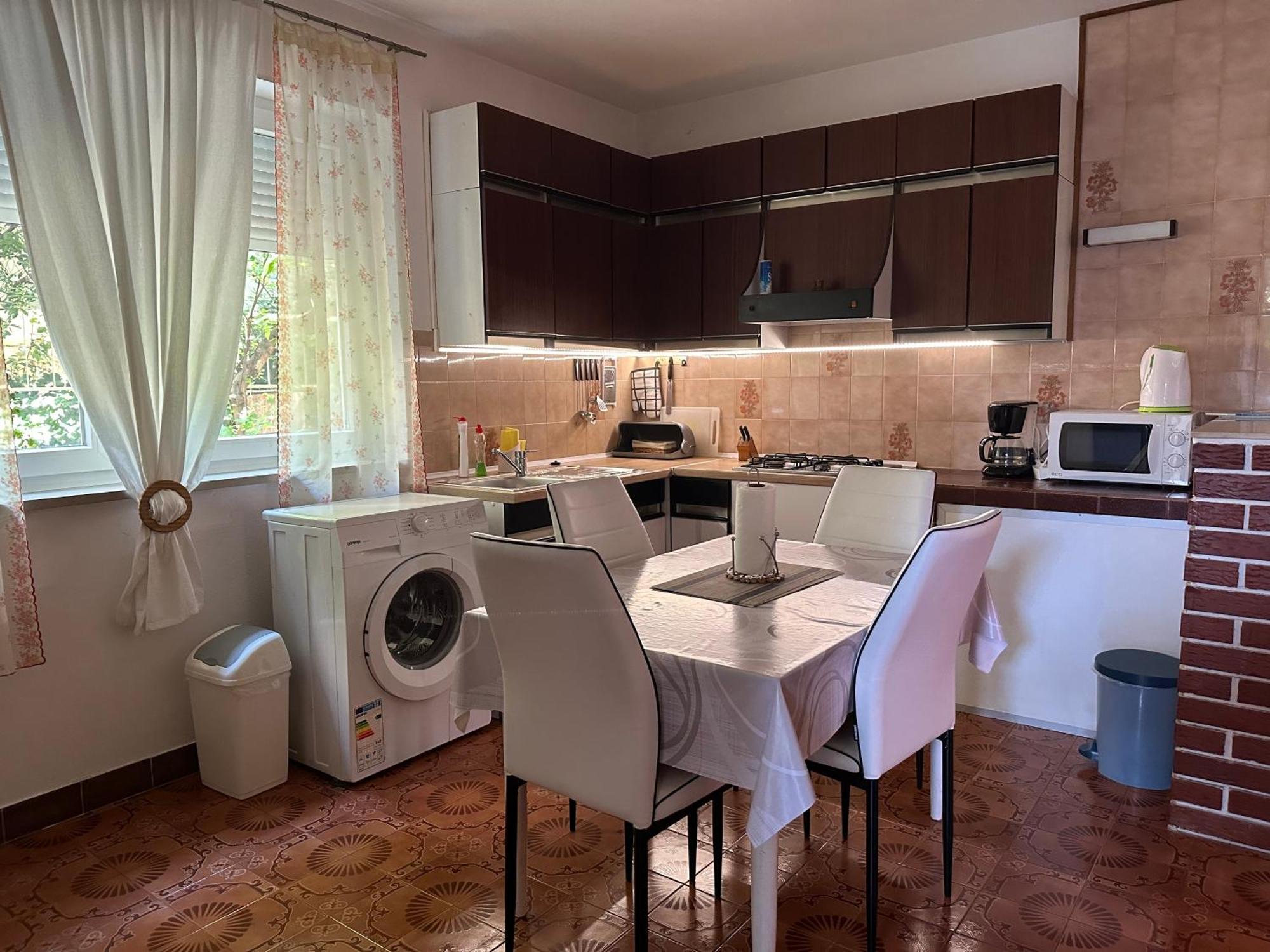 Apartmani Ira ซริกเวนิซา ภายนอก รูปภาพ